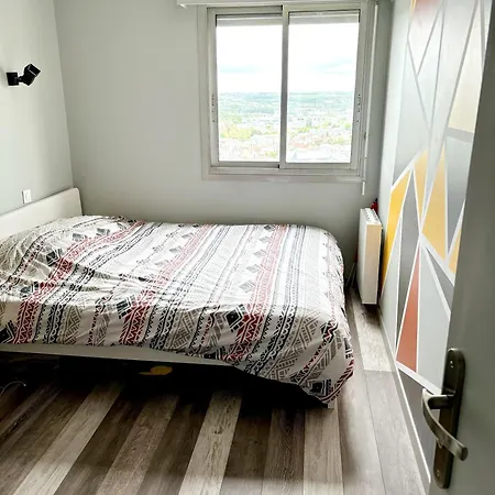 Apartment Calme, Grande Terrasse, Proche Centre *